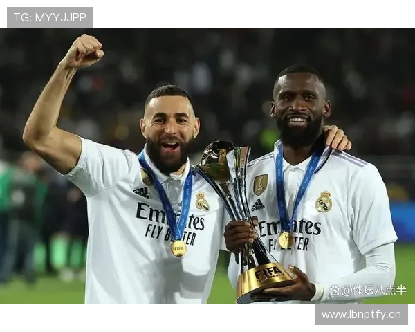 本泽马长期首发的核心原因解析